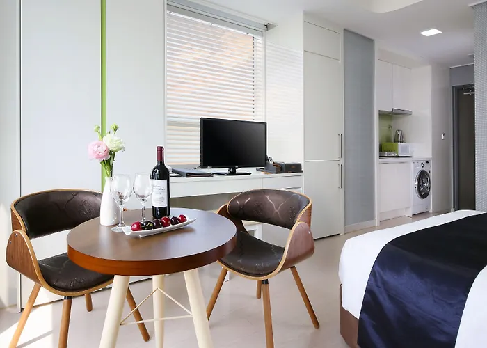 Ever 8 Family Aparthotel