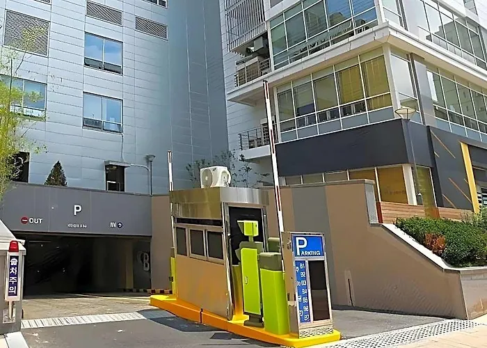 Aparthotel Ever 8 Family 3*